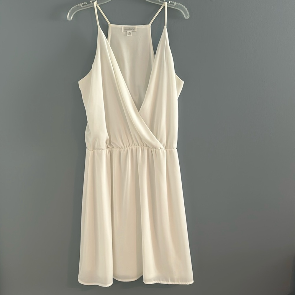 Women’s white dress